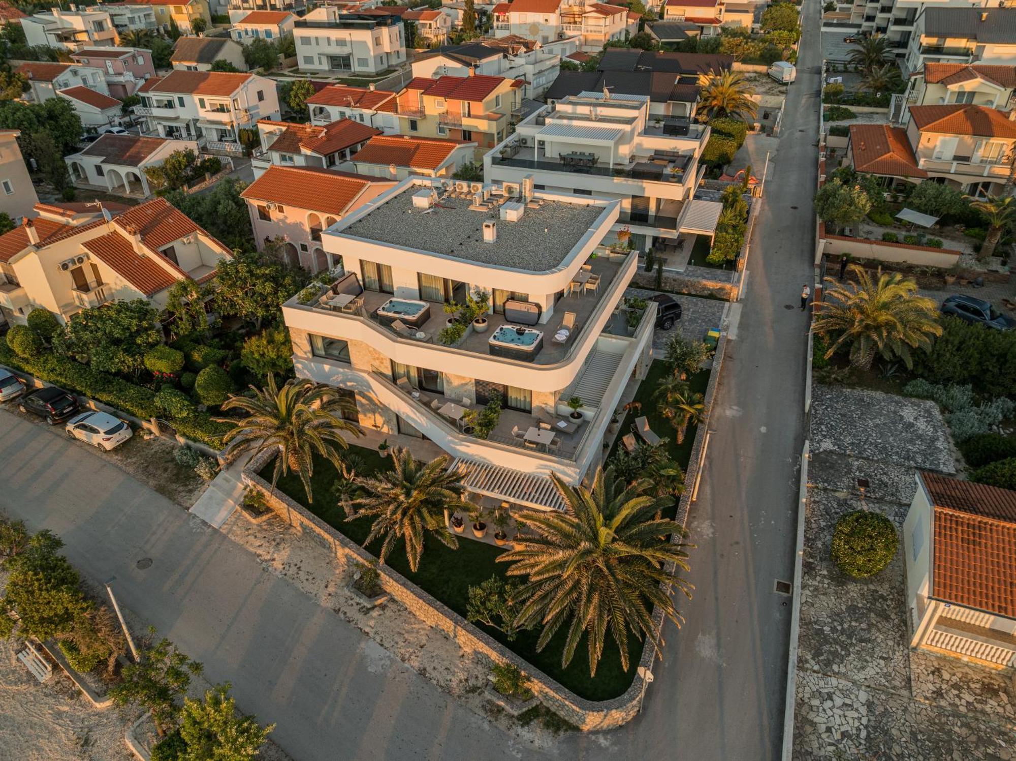 Apartments Dernaj Vir Exterior foto